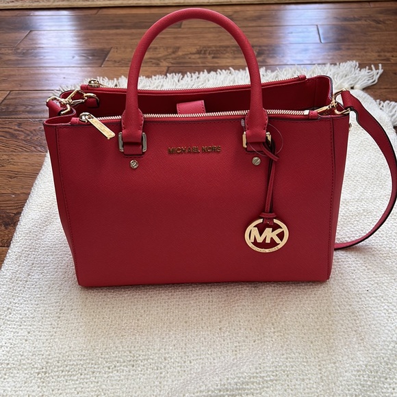 🆕Michael Michael Kors Sutton Medium Satchel (color watermelon) - Picture 2 of 12